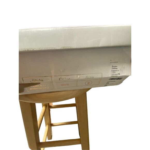 Raye Yasmin Boot in White Size 9 - Picture 6 of 6